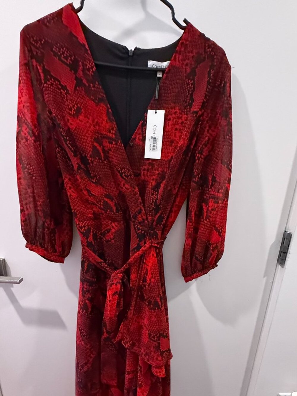 Calvin Klein Red Snakeskin Print Wrap Midi Dress Size 2 NWT